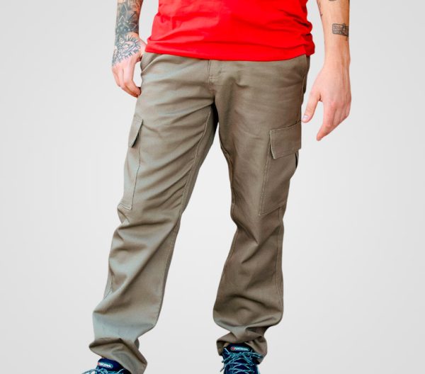 Pantalón cargo